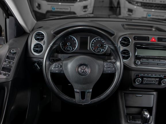 Volkswagen Tiguan, АТ, 2011 фото 11