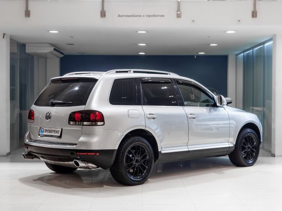 Volkswagen Touareg, АТ, 2008 фото 4