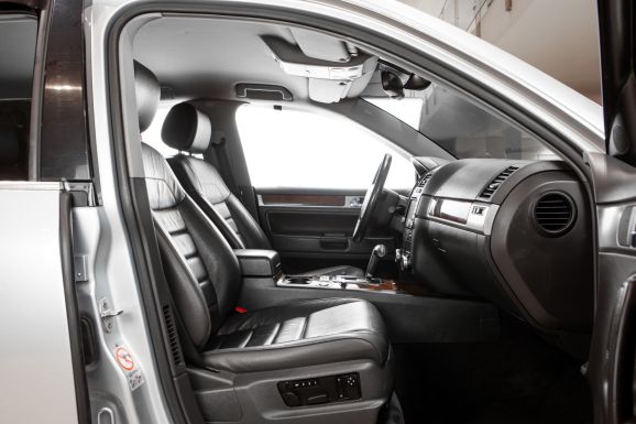 Volkswagen Touareg, АТ, 2008 фото 13