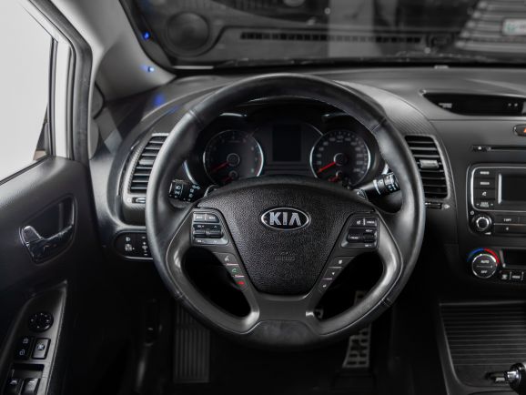 Kia Cerato, АТ, 2016 фото 9