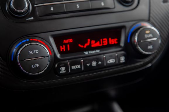 Kia Cerato, АТ, 2016 фото 11