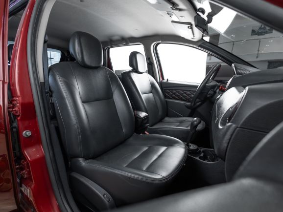 Renault Duster, АТ, 2012 фото 15
