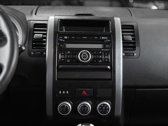 Nissan X-Trail, Вариатор, 2010 фото 13