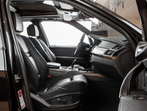 BMW X5, АТ, 2010 фото 10