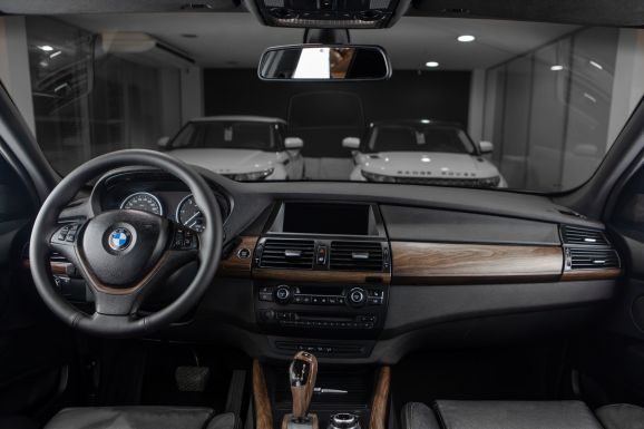 BMW X5, АТ, 2010 фото 11