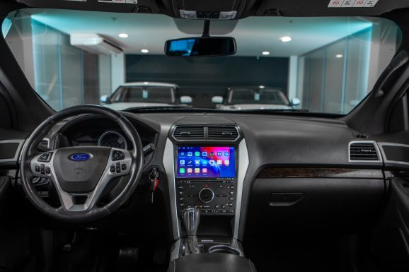Ford Explorer, АТ, 2012 фото 12