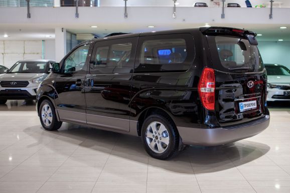 Hyundai Grand Starex, АТ, 2009 фото 6