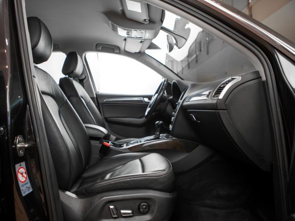Audi Q5, Робот, 2012 фото 14