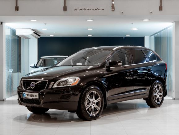 Volvo XC60, АТ, 2012 фото 3