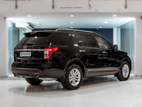 Ford Explorer, АТ, 2013 фото 4