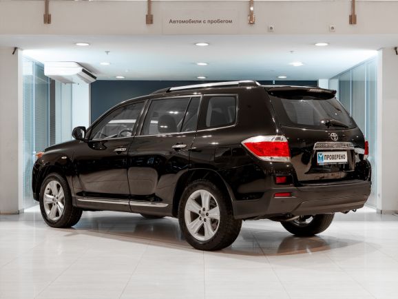 Toyota Highlander, АТ, 2012 фото 6