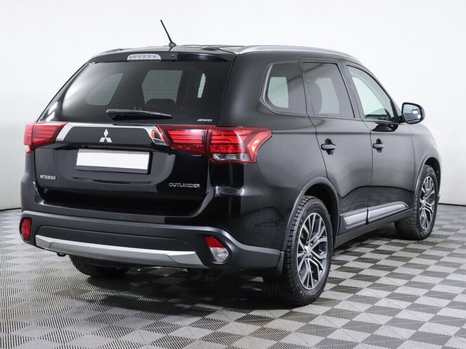 Mitsubishi Outlander, 2.4 л, Вариатор, 2015 фото 4