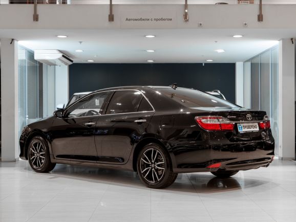 Toyota Camry, АТ, 2017 фото 6