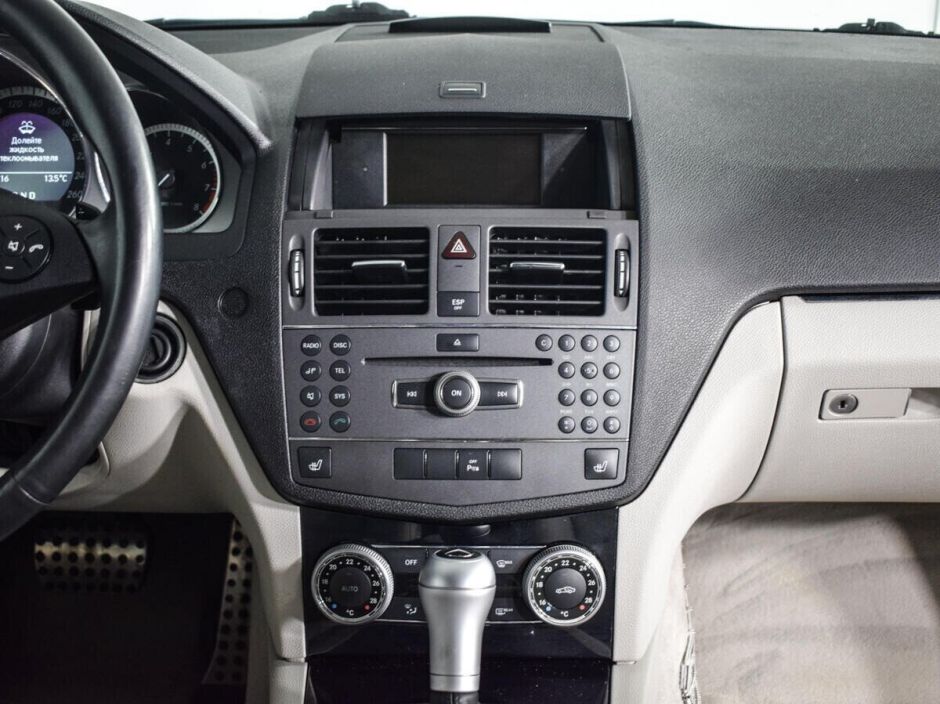Mercedes-Benz C-Класс, 1.8 л, АТ, 2010 фото 8