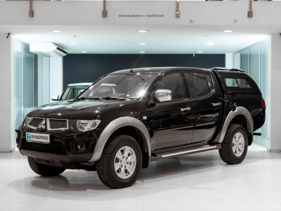 Mitsubishi L200, АТ, 2012 фото 3