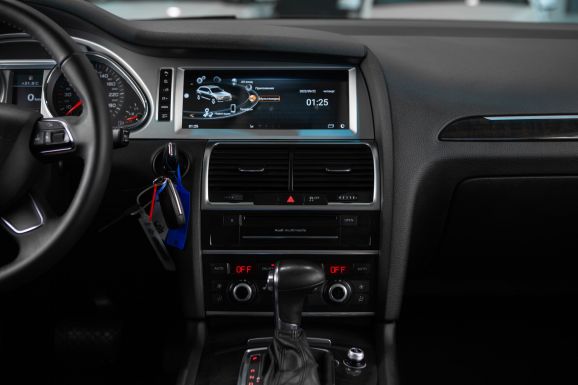 Audi Q7, АТ, 2012 фото 10