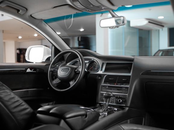 Audi Q7, АТ, 2012 фото 13