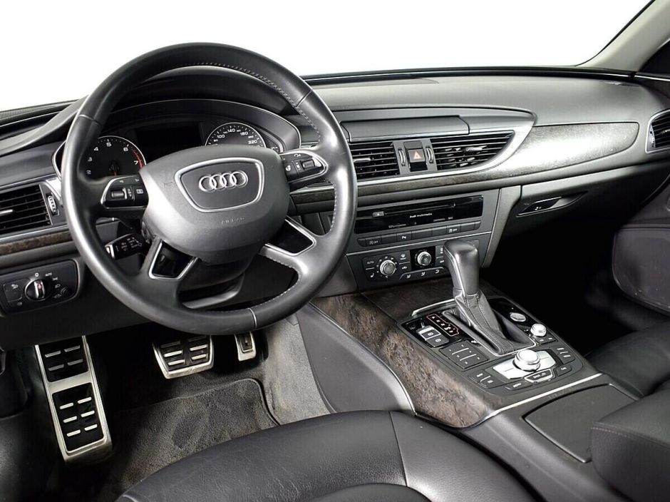 Audi A6, 1.8 л, Робот, 2017 фото 7