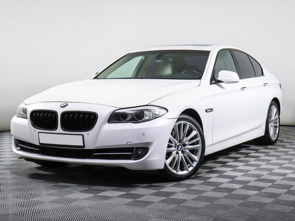 BMW 5 серии, 2.5 л, АТ, 2011 фото 3