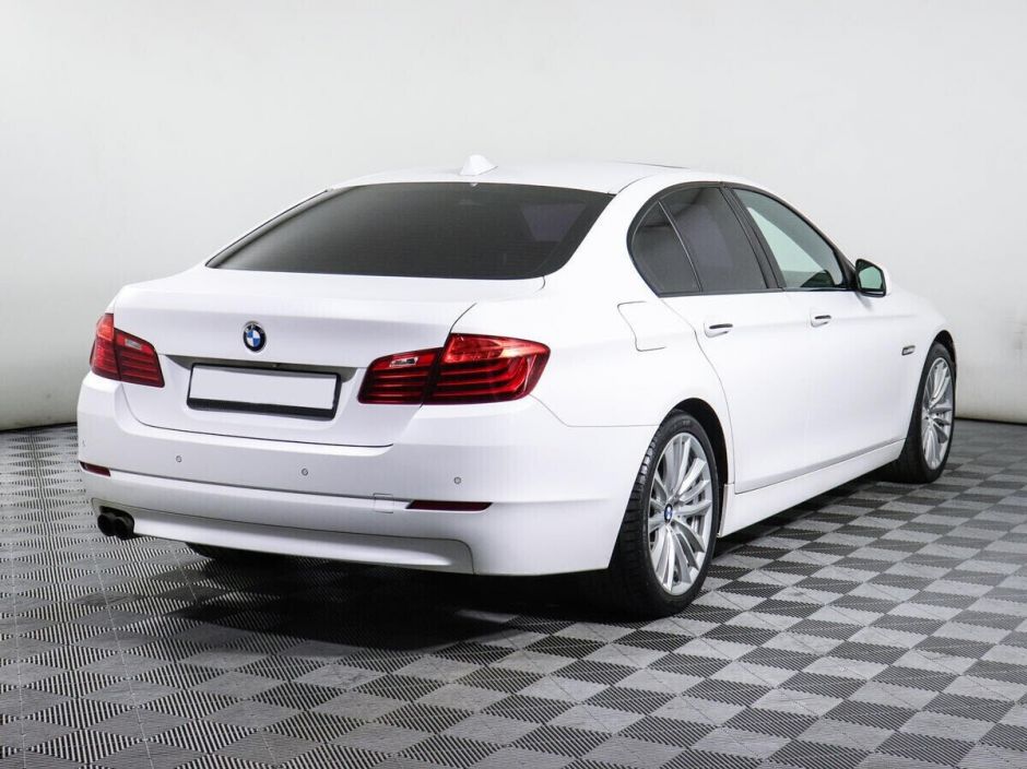 BMW 5 серии, 2.5 л, АТ, 2011 фото 6