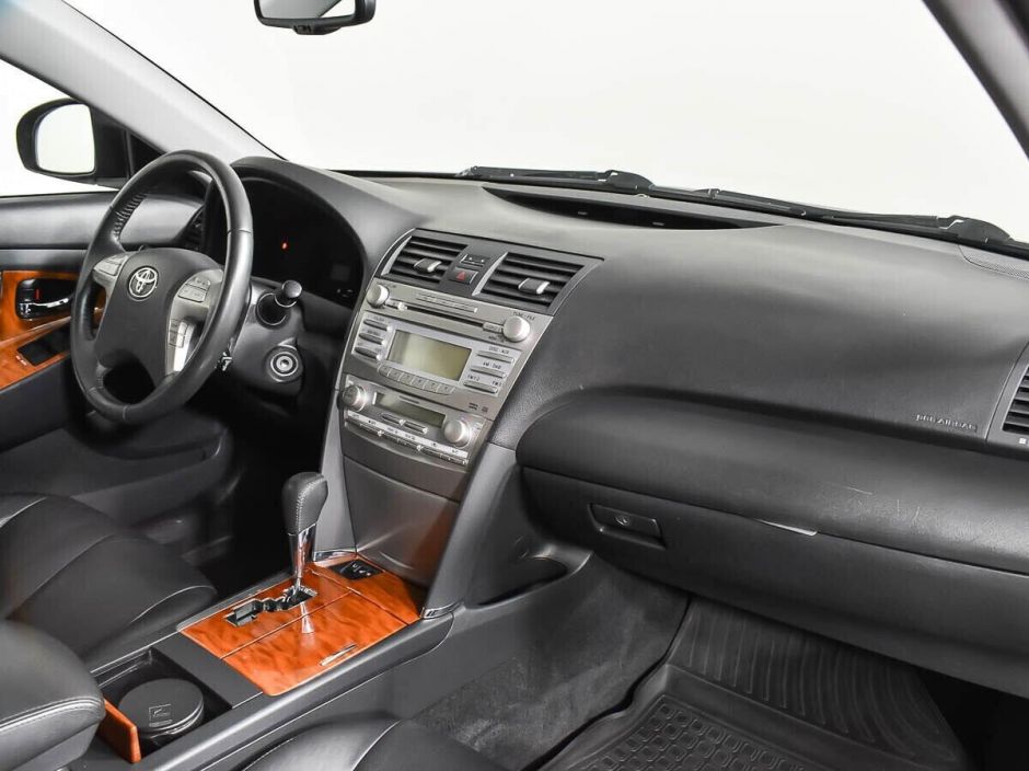 Toyota Camry, 2.4 л, АТ, 2010 фото 10