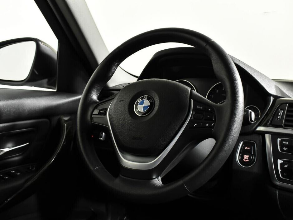 BMW 3 серии, 2.0 л, АТ, 2014 фото 9
