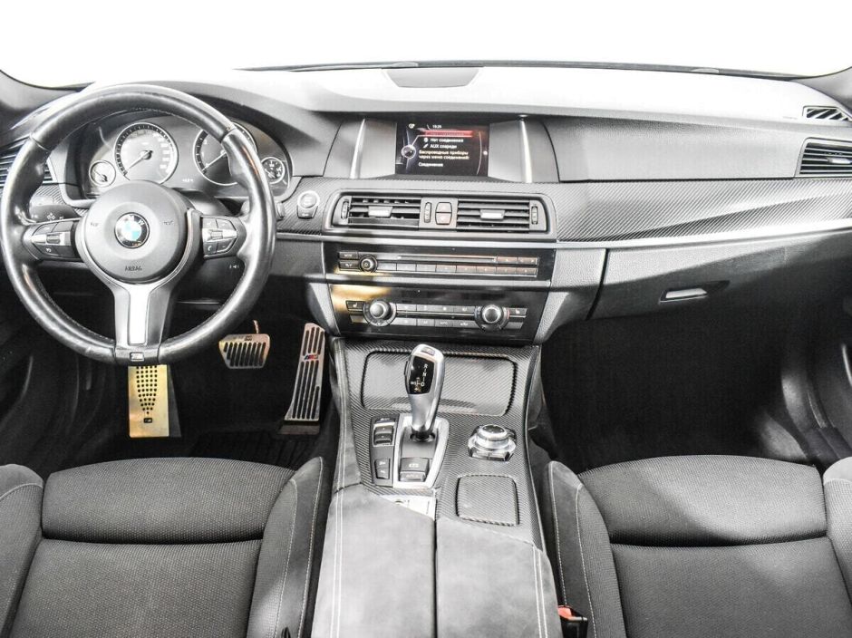 BMW 5 серии, 2.0 л, АТ, 2015 фото 6