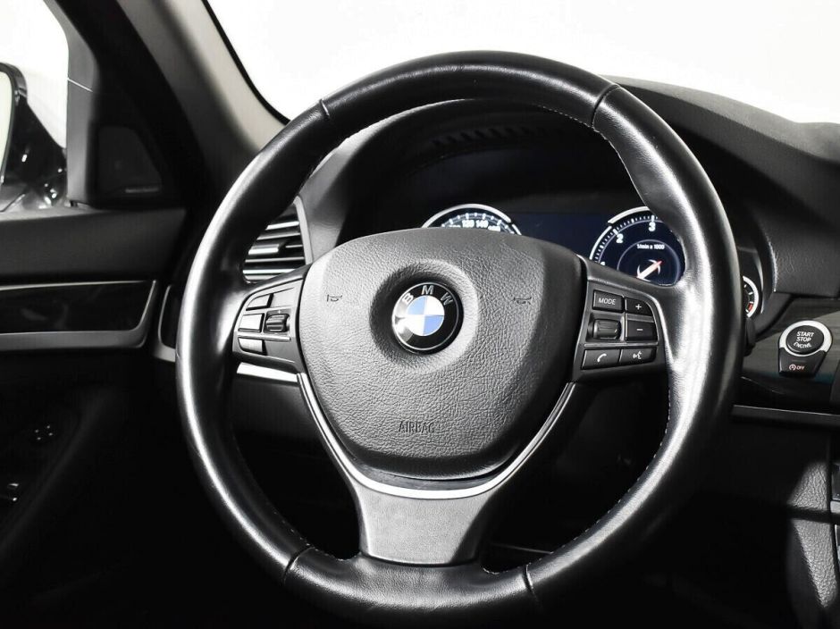 BMW 5 серии, 3.0 л, АТ, 2015 фото 9