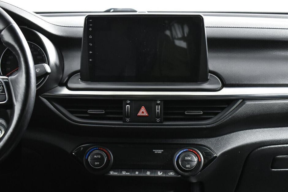 Kia Cerato, 2.0 л, АТ, 2019 фото 9