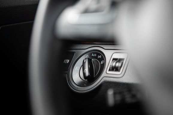 Volkswagen Passat, Робот, 2009 фото 2