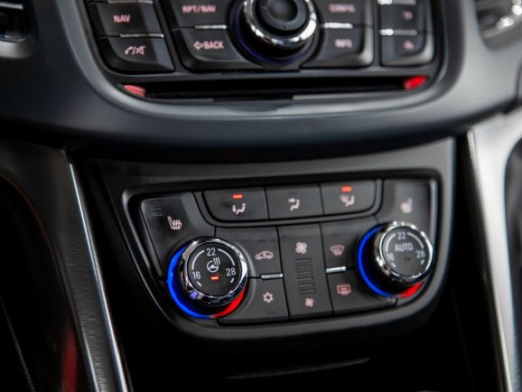 Opel Zafira, АТ, 2013 фото 13