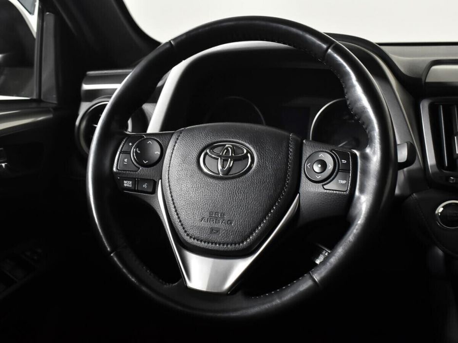 Toyota RAV4, 2.0 л, Вариатор, 2019 фото 8