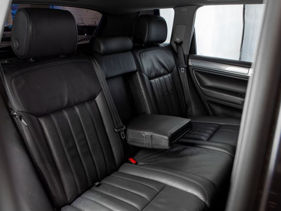 Volkswagen Touareg, АТ, 2008 фото 2