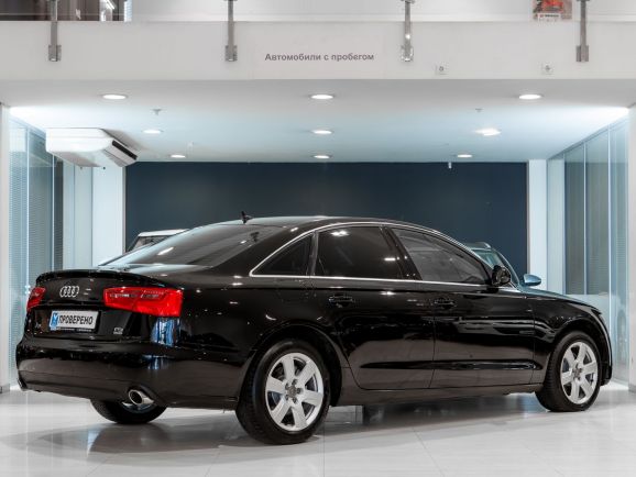 Audi A6, Робот, 2013 фото 4