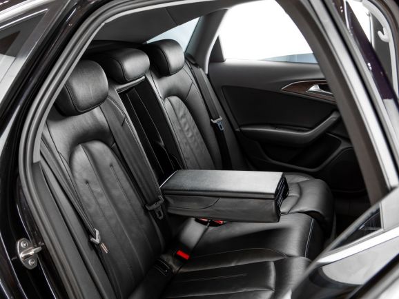 Audi A6, Робот, 2013 фото 2