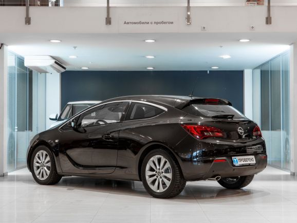 Opel Astra GTC, АТ, 2012 фото 6