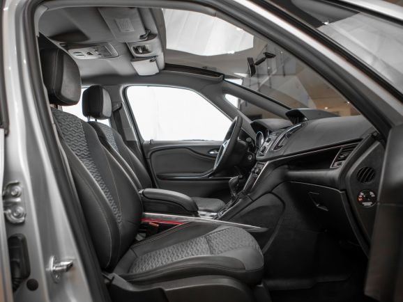 Opel Zafira, АТ, 2013 фото 15