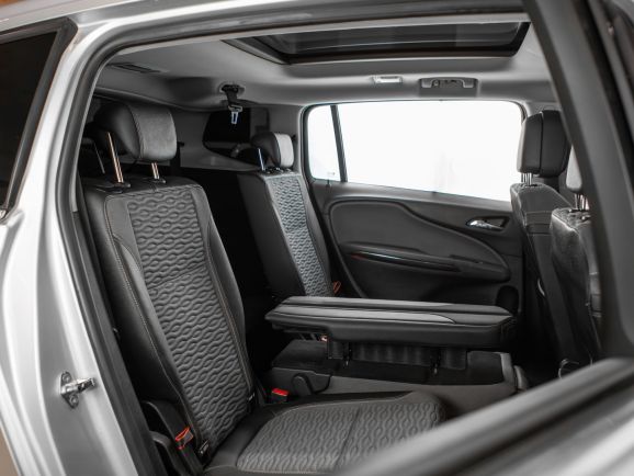 Opel Zafira, АТ, 2013 фото 2