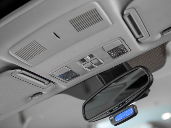 Mazda CX-7, АТ, 2010 фото 16