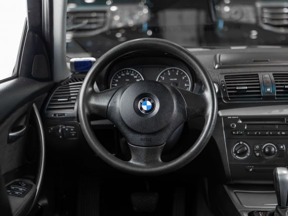 BMW 1 серия, АТ, 2010 фото 8