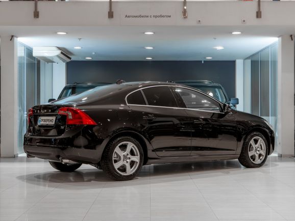 Volvo S60, АТ, 2011 фото 4