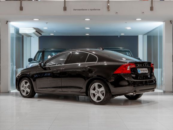 Volvo S60, АТ, 2011 фото 6
