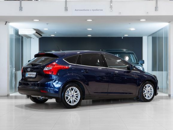 Ford Focus, Робот, 2013 фото 4