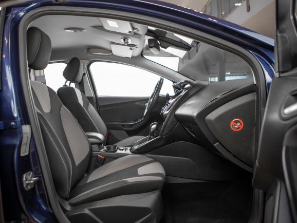 Ford Focus, Робот, 2013 фото 16