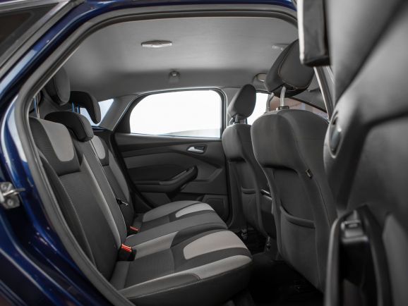 Ford Focus, Робот, 2013 фото 2