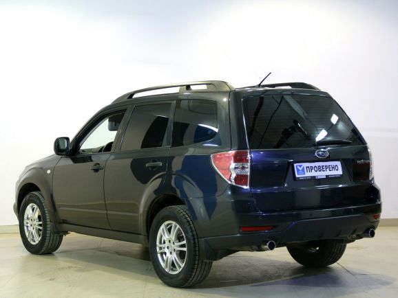 Subaru Forester, 2.0 л, АТ, 2010 фото 6