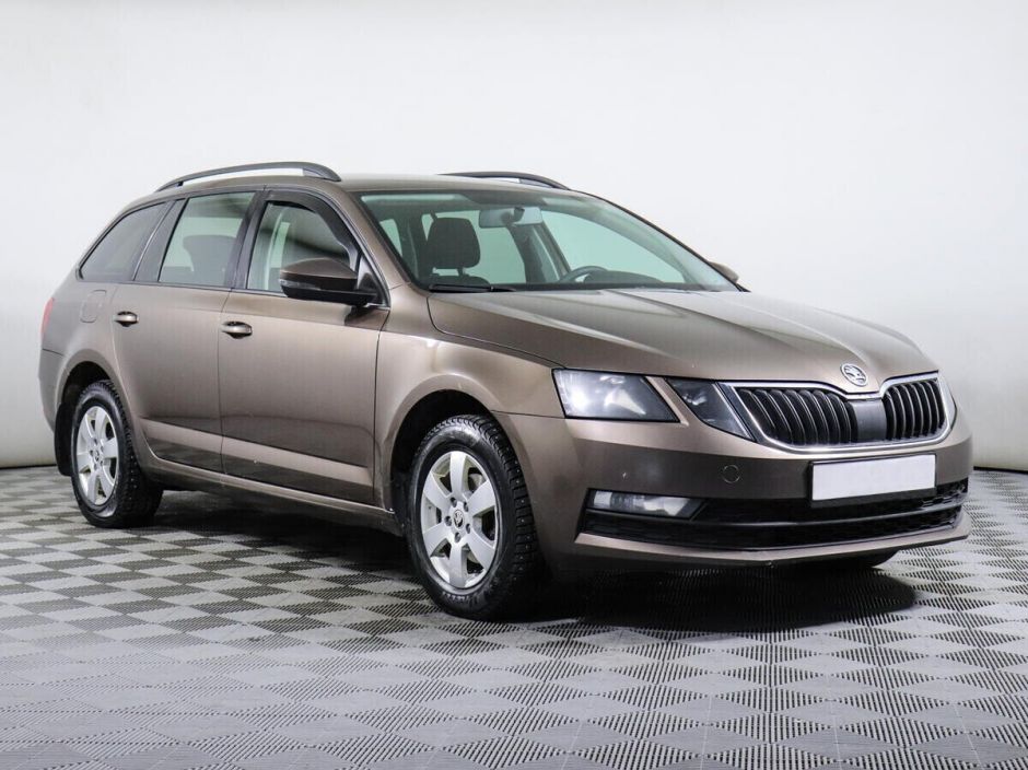 Skoda Octavia, 1.6 л, АТ, 2018 фото 4