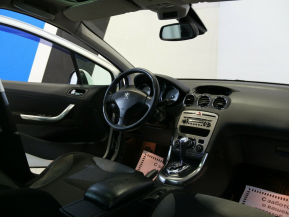 Peugeot 308, 1.6 л, АТ, 2010 фото 7