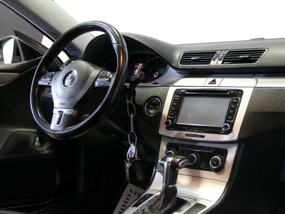 Volkswagen Passat CC, 2.0 л, Робот, 2010 фото 8