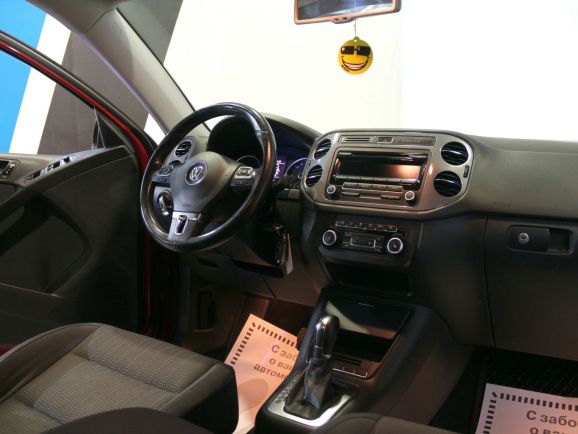 Volkswagen Tiguan, 2.0 л, АТ, 2012 фото 7